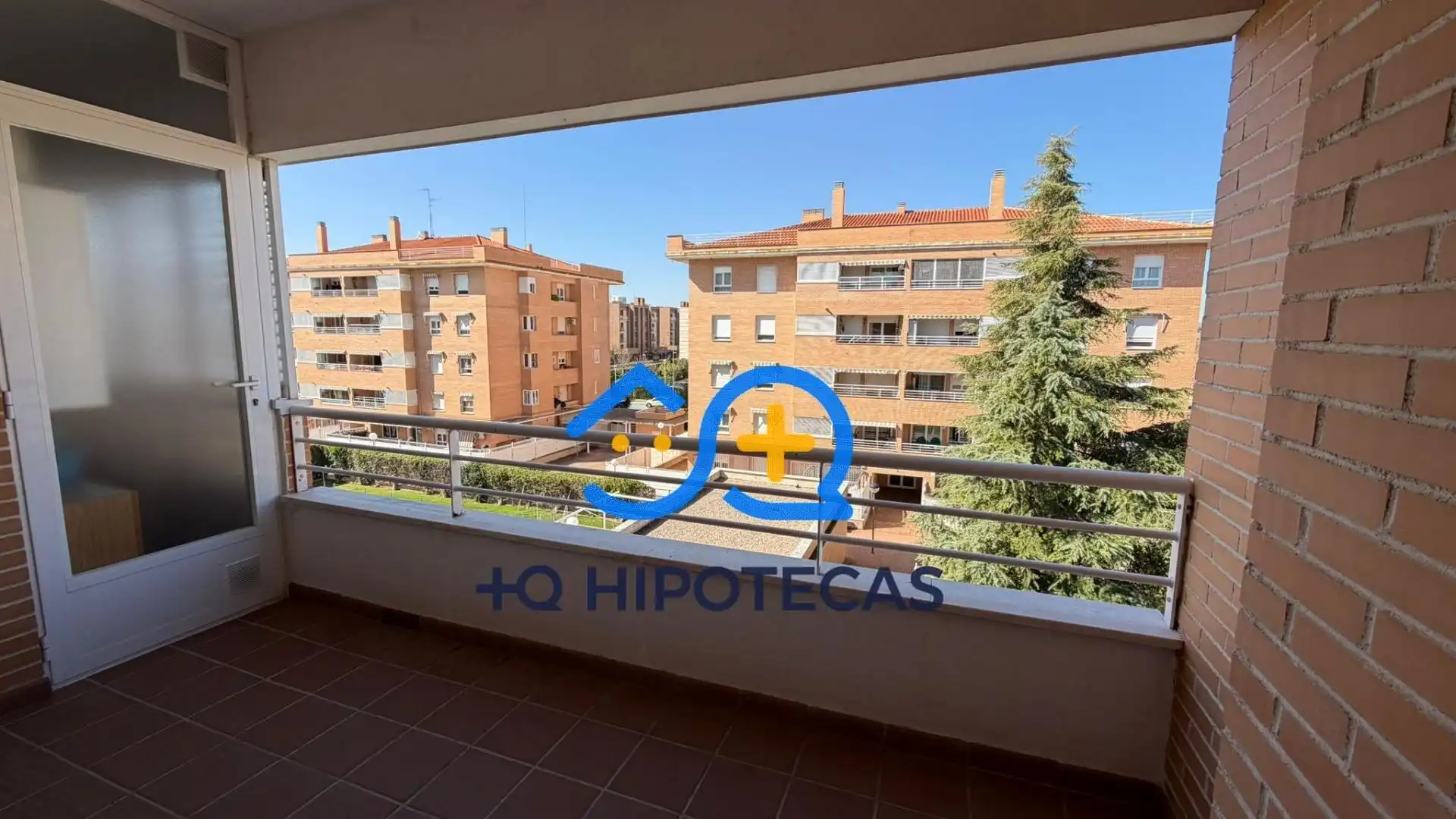 Balcony of Flat for sale in Toledo  with Air Conditioner, Terrace and Storage room