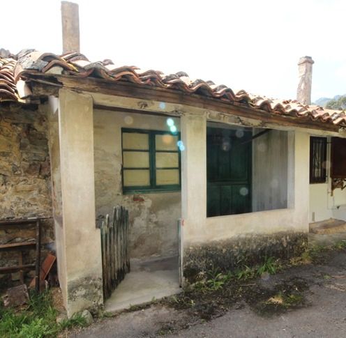 Exterior view of Country house for sale in Parres