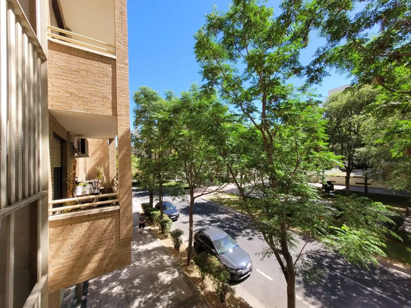 Exterior view of Flat for sale in Zaragoza  with Air Conditioner, Heating and Balcony