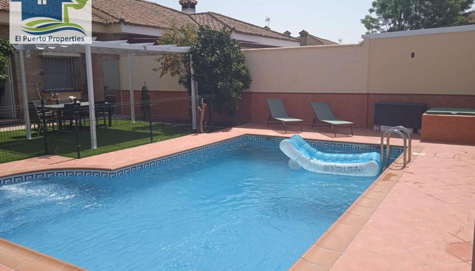 Foto 1 de Casa o xalet de lloguer a Cuatro Pinos - El Carmen, Cádiz