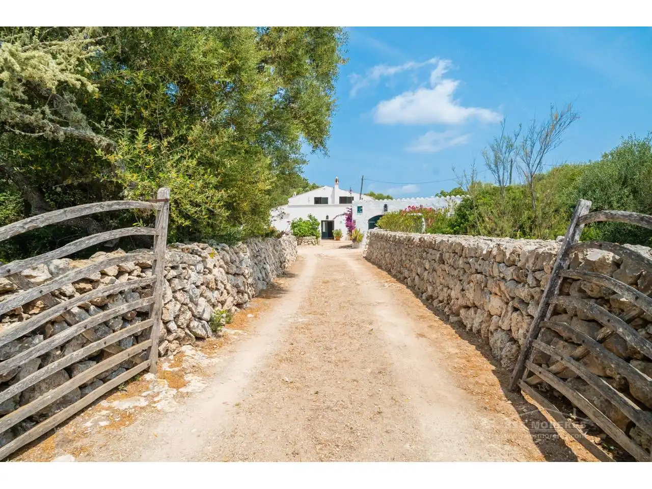 Vista exterior de Finca rústica en venda en Maó - Mahón amb Jardí privat i Terrassa
