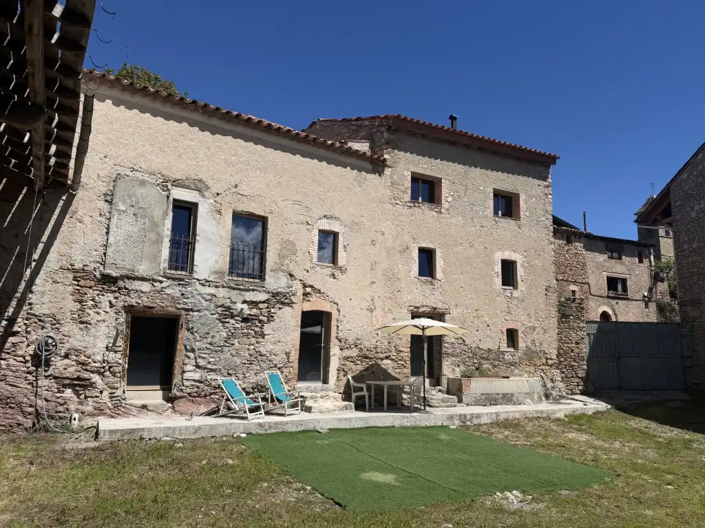 Exterior view of Country homes for sale in Bellver de Cerdanya