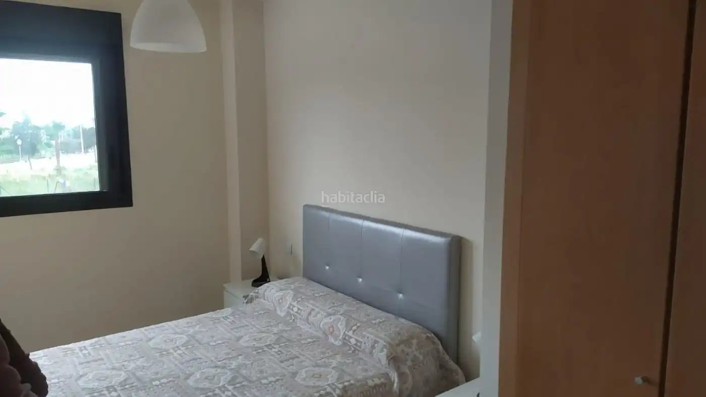 Apartamento con piscina en alquiler en Avinguda de la Generalitat 18, imagen 4