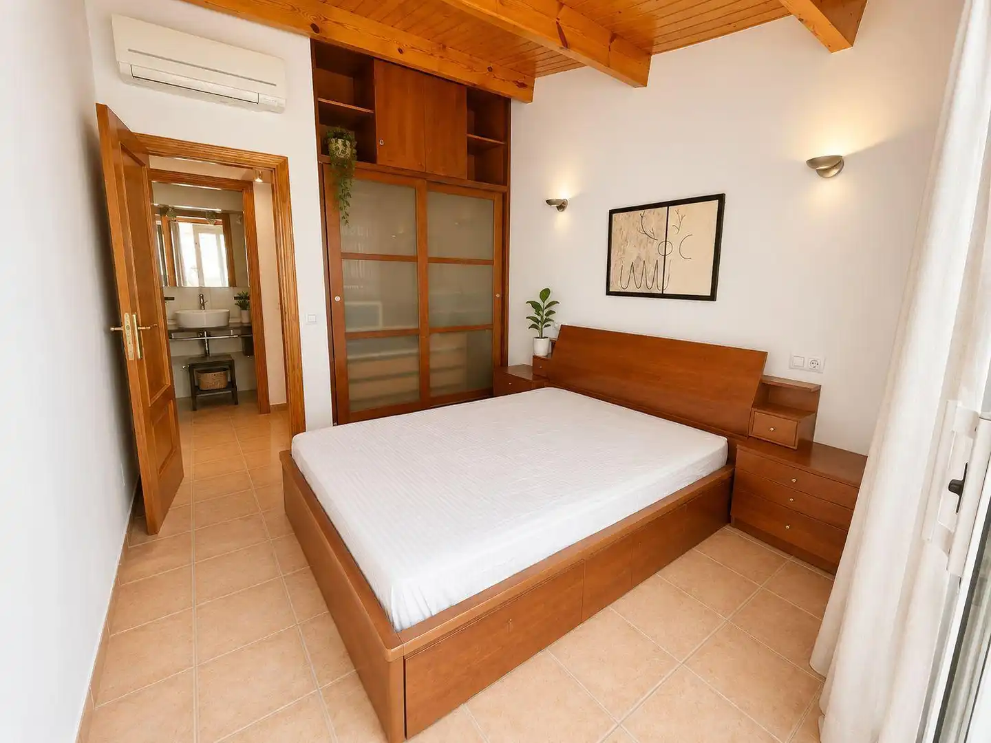 Habitación de Casa adosada en venta en Argentona con Aire acondicionado, Calefacción y Terraza