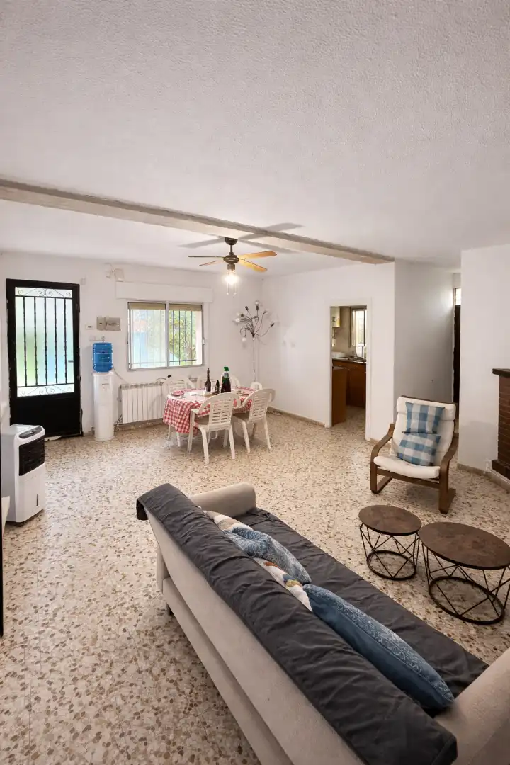 Sala de estar de Casa o chalet en venta en Zaragoza con Aire acondicionado, Calefacción y Jardín privado
