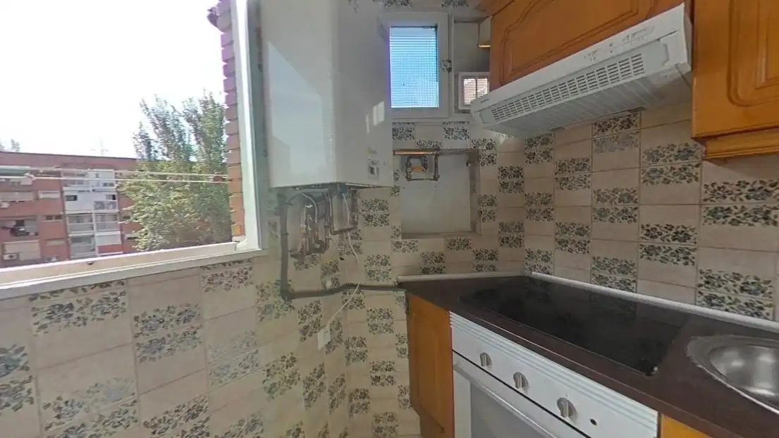 Cocina de Piso en venta en Madrid con Calefacción, Terraza y Horno
