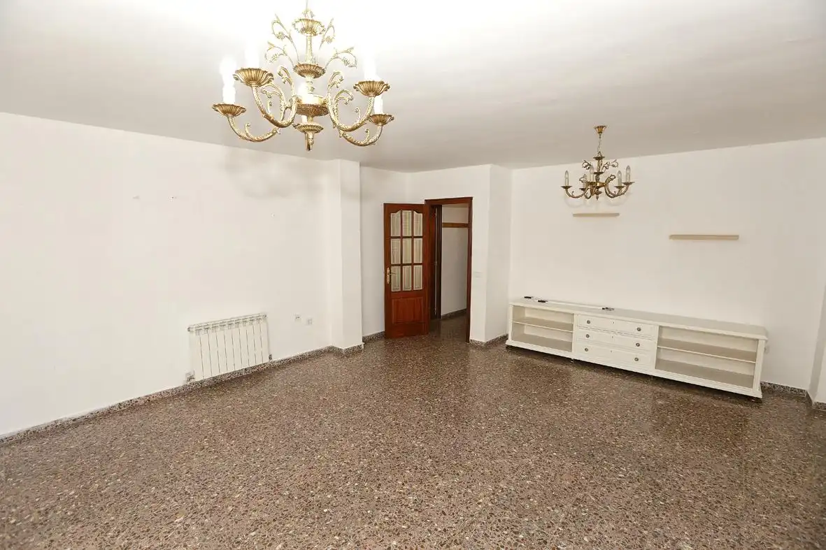 Casa adosada en venda en Alcanar