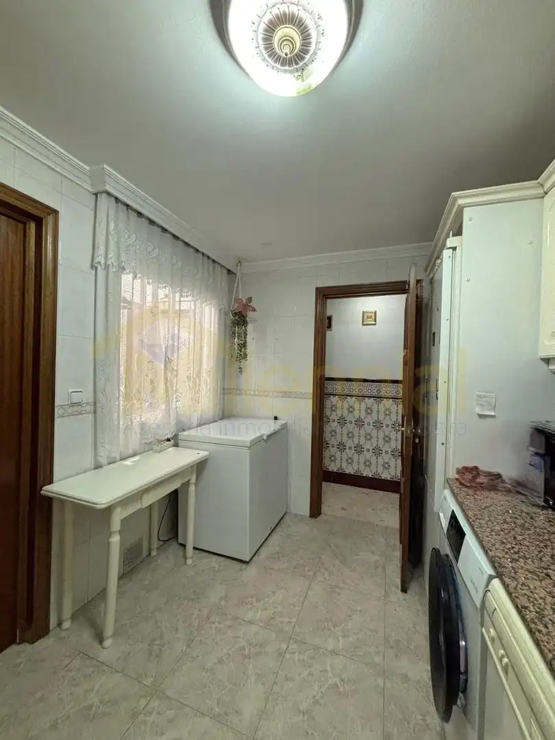 Habitación de Piso en venta en Sevilla con Aire acondicionado