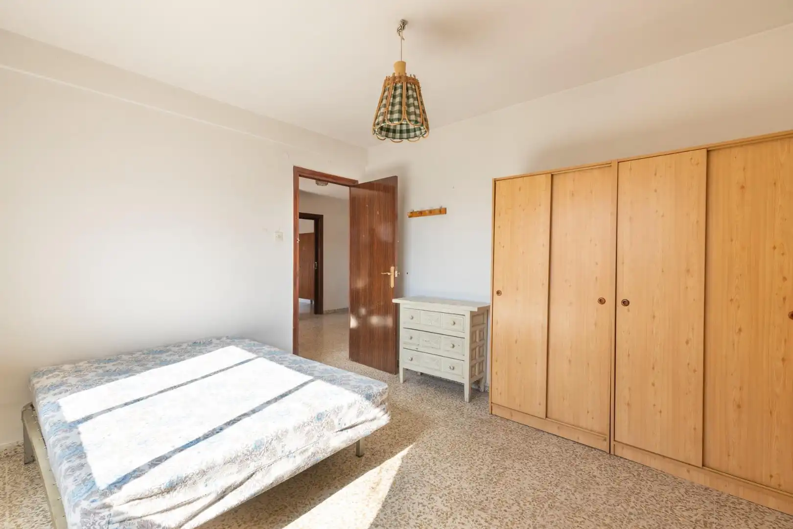 Bedroom of Flat for sale in Granada  with Terrace