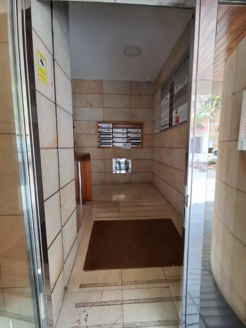 Büro zur Miete in Las Palmas de Gran Canaria mit Klimaanlage und Heizung