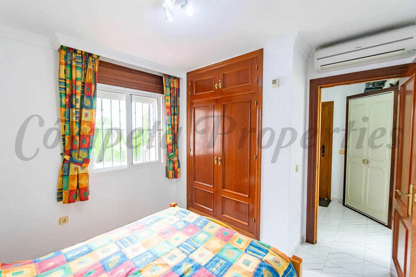 Habitación de Apartamento en venta en Torrox con Aire acondicionado, Calefacción y Terraza