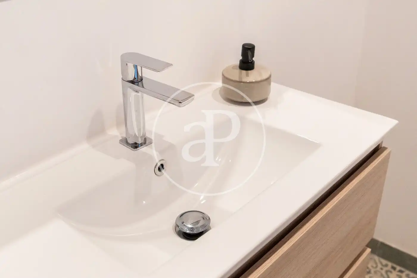 Bathroom of Houses for sale in Sóller  with Air Conditioner, Heating and Terrace