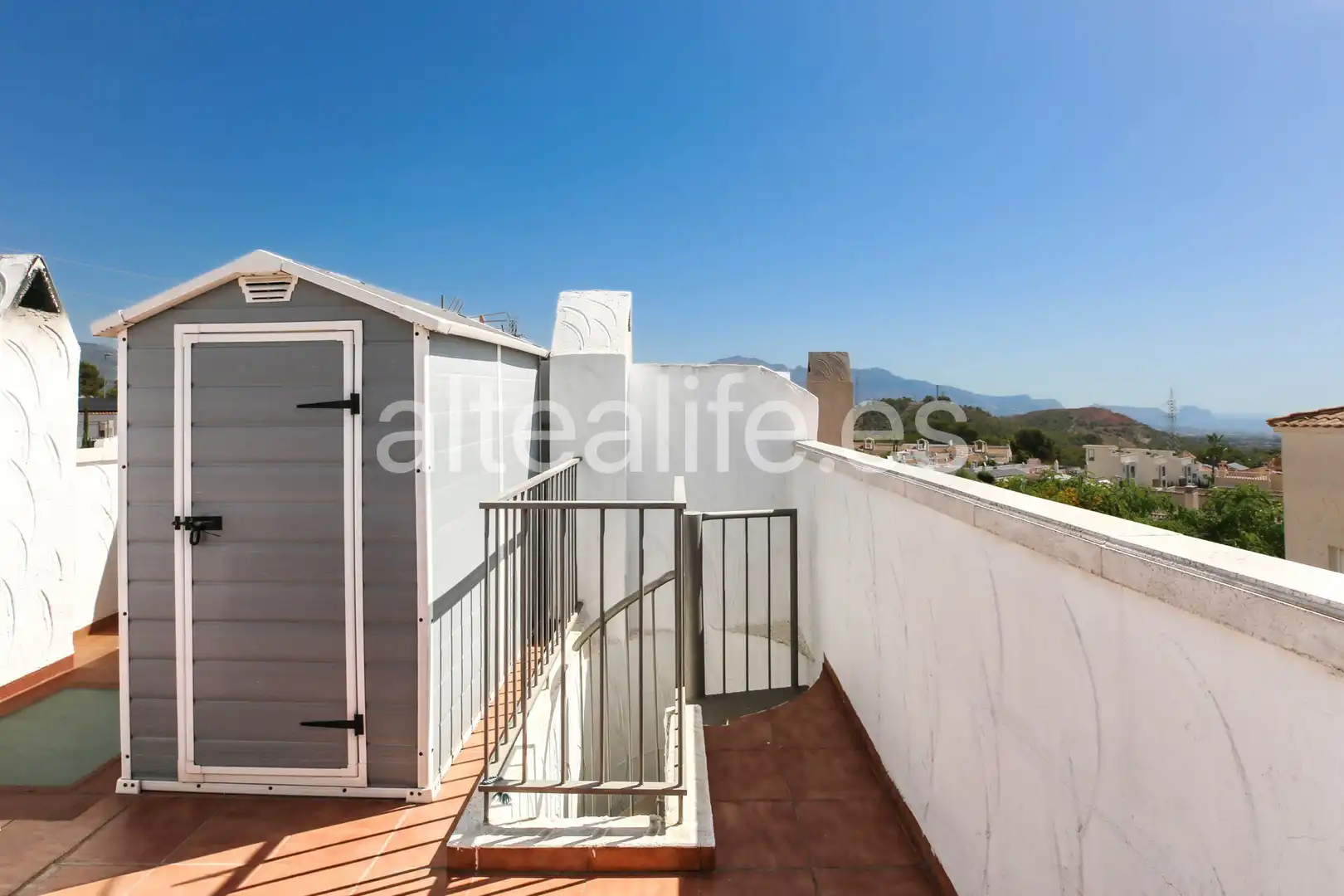 Terrassa de Casa adosada en venda en La Nucia amb Terrassa i Piscina comunitària