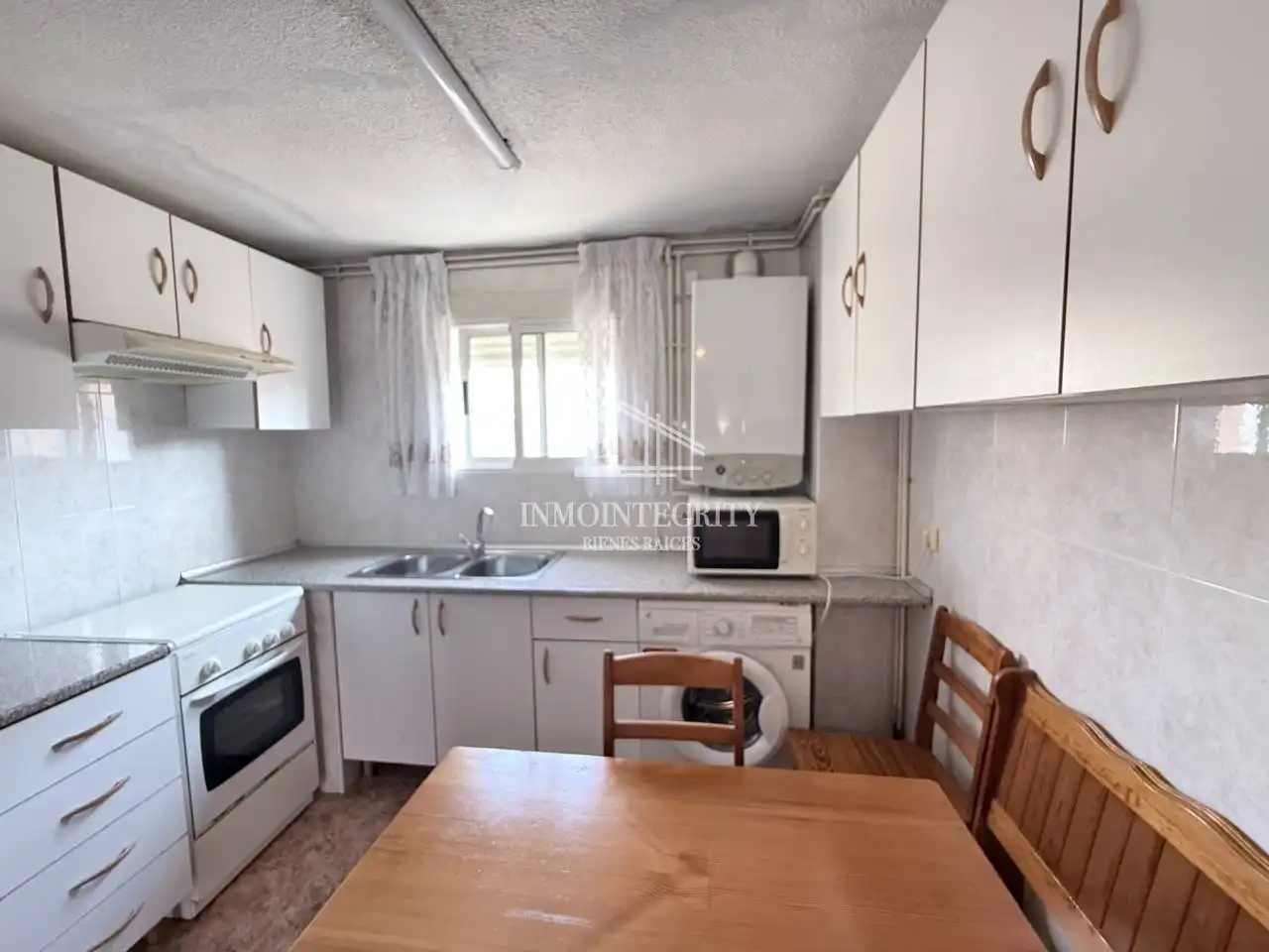Cocina de Piso en venta en Castellón de la Plana / Castelló de la Plana con Aire acondicionado, Calefacción y Amueblado