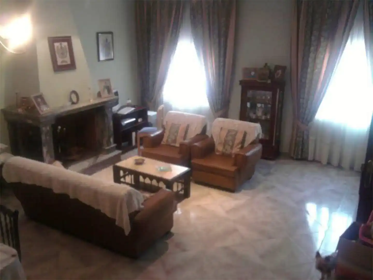 Sala d'estar de Casa adosada en venda en Torreorgaz