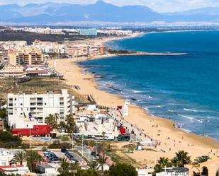 Vista exterior de Apartament en venda en Torrevieja amb Calefacció, Piscina i Moblat