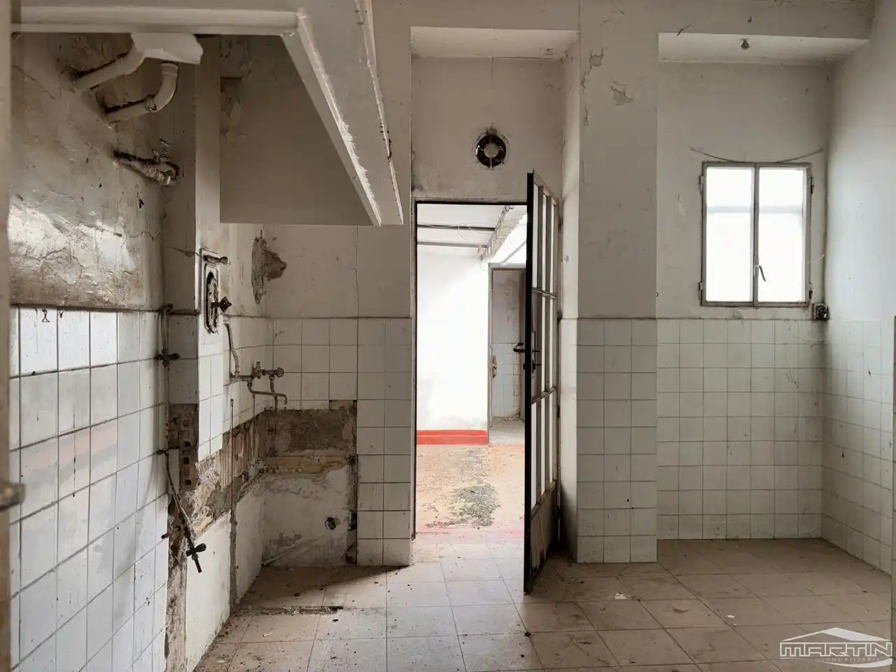 Edificio en venta en Cabra