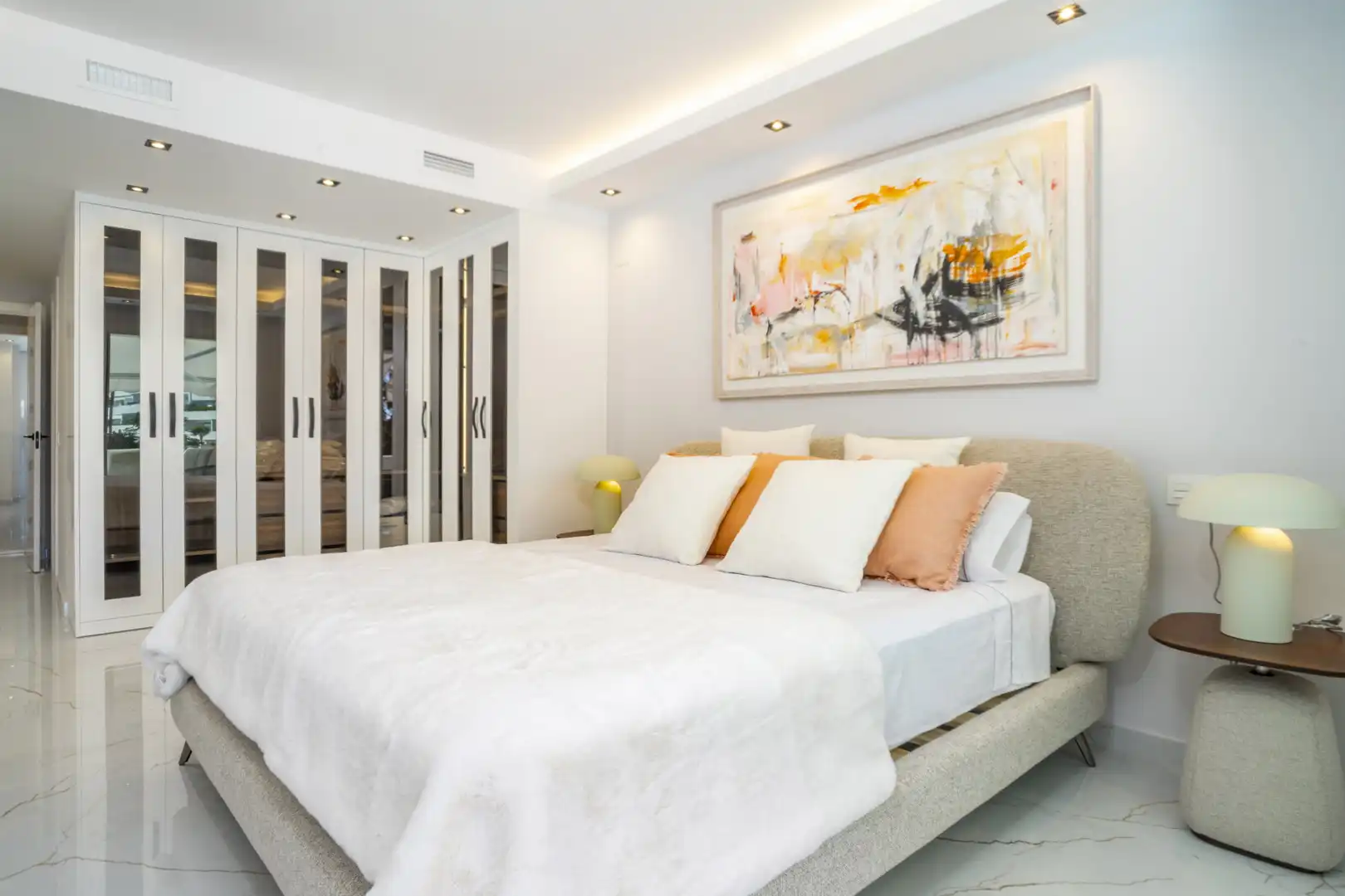 Apartment with pool for sale in Nueva Andalucía, imagen 13