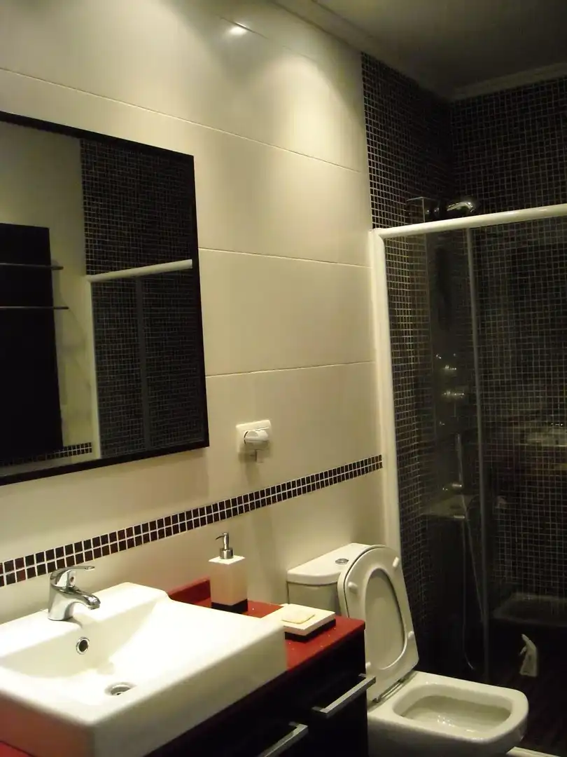 Bany de Pis en venda en Bilbao  amb Calefacció