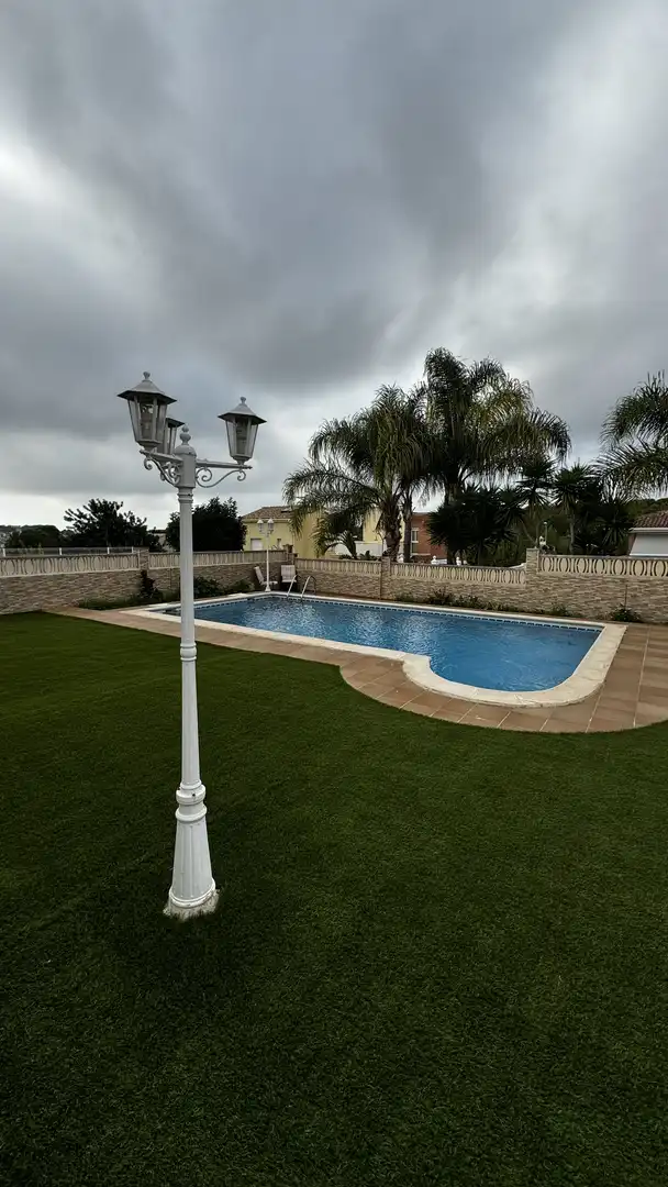 Piscina de Casa o xalet en venda en Creixell amb Aire condicionat, Calefacció i Jardí privat