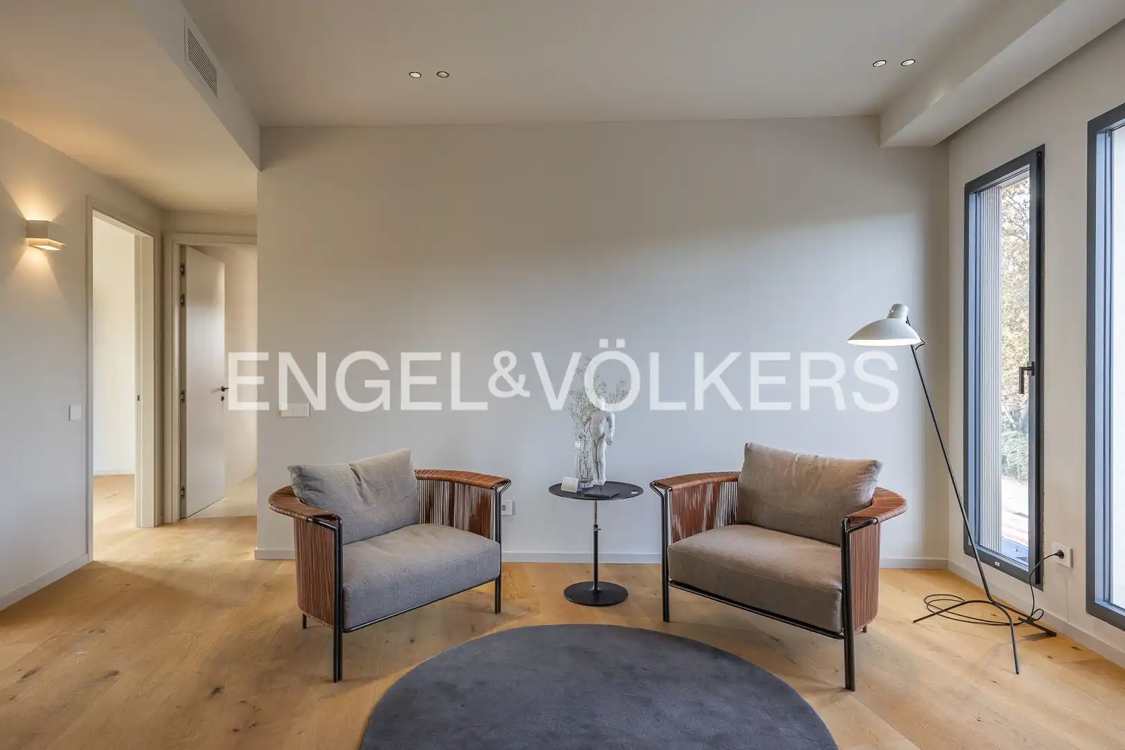 Living room of Houses for sale in Sant Cugat del Vallès  with Air Conditioner, Heating and Private garden