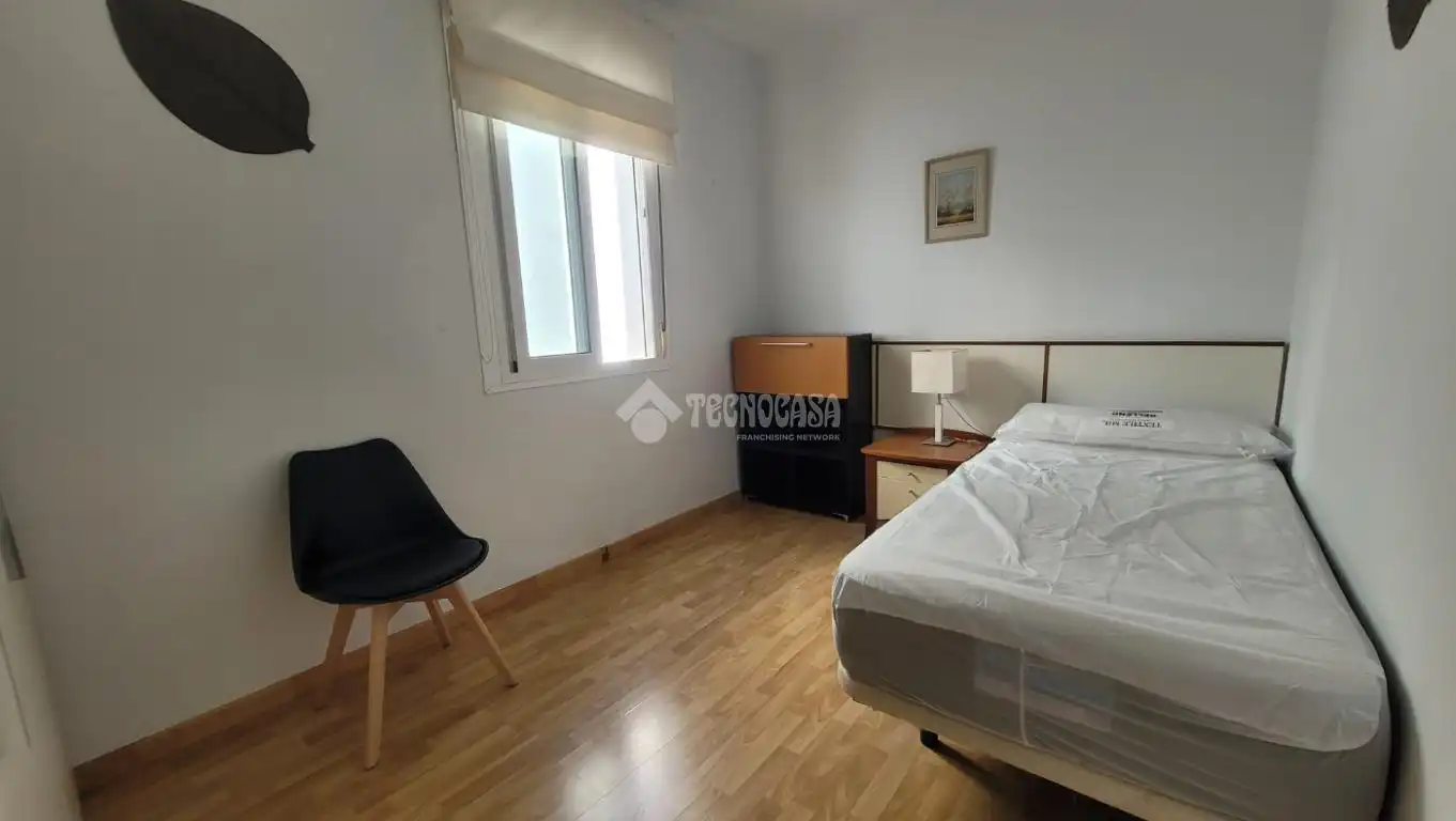 Habitación de Piso en venta en Sevilla