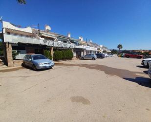 Vista exterior de Local de lloguer en Estepona amb Aire condicionat, Calefacció i Terrassa