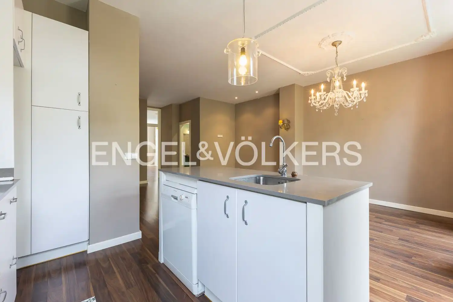 Kitchen of Flat for rent in Valencia  with Air Conditioner, Heating and Parquet flooring