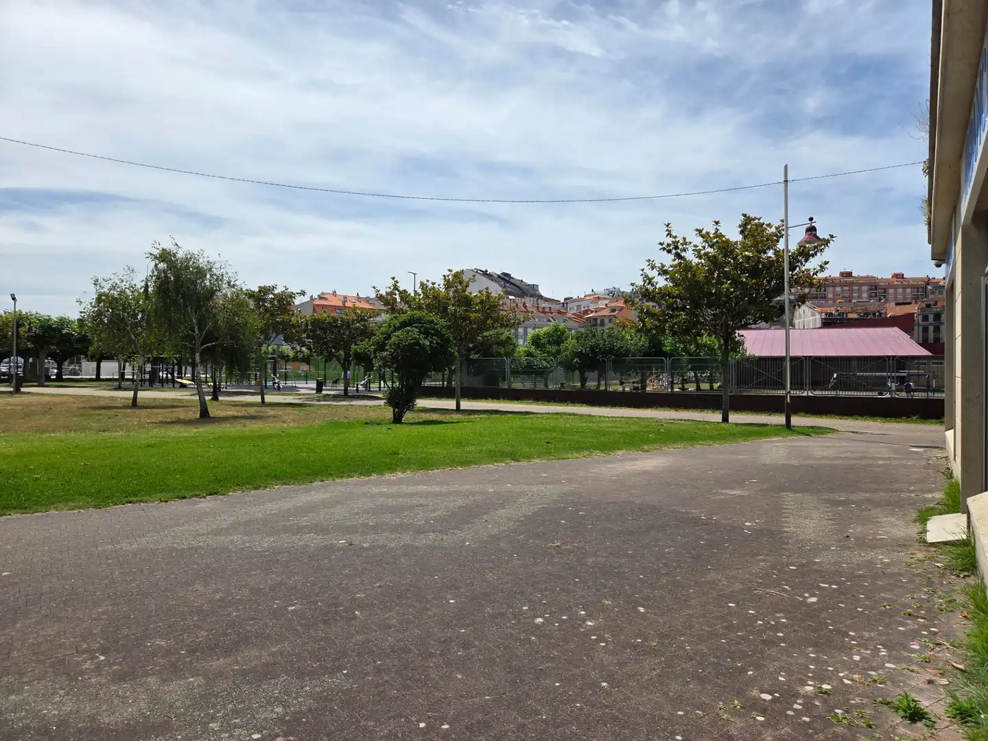 Außenansicht von Geschaftsraum zur Miete in Sanxenxo
