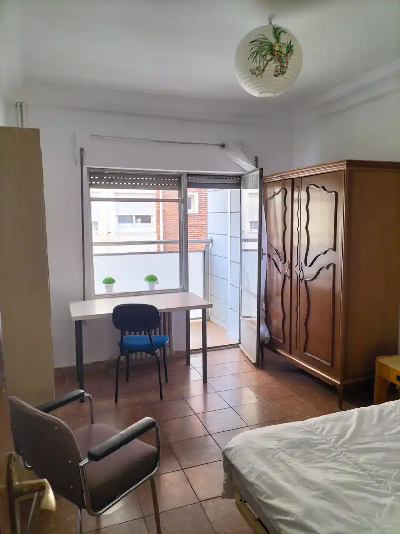 Flat with terrace to rent in Avenida de Portugal, imagen 10