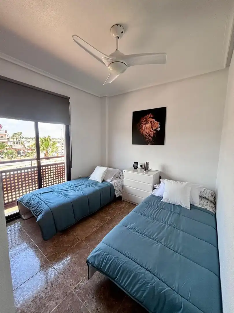 Apartament amb piscina en venda a Orihuela Costa