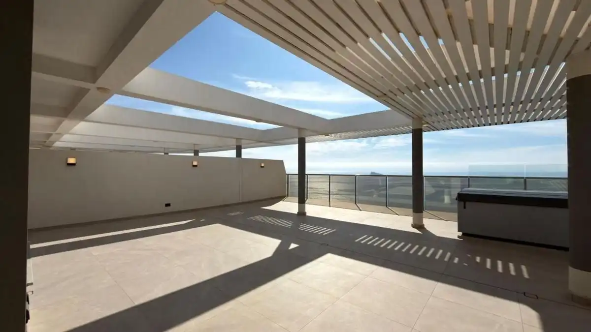Apartment with pool for sale in Playa de Poniente, imagen 5