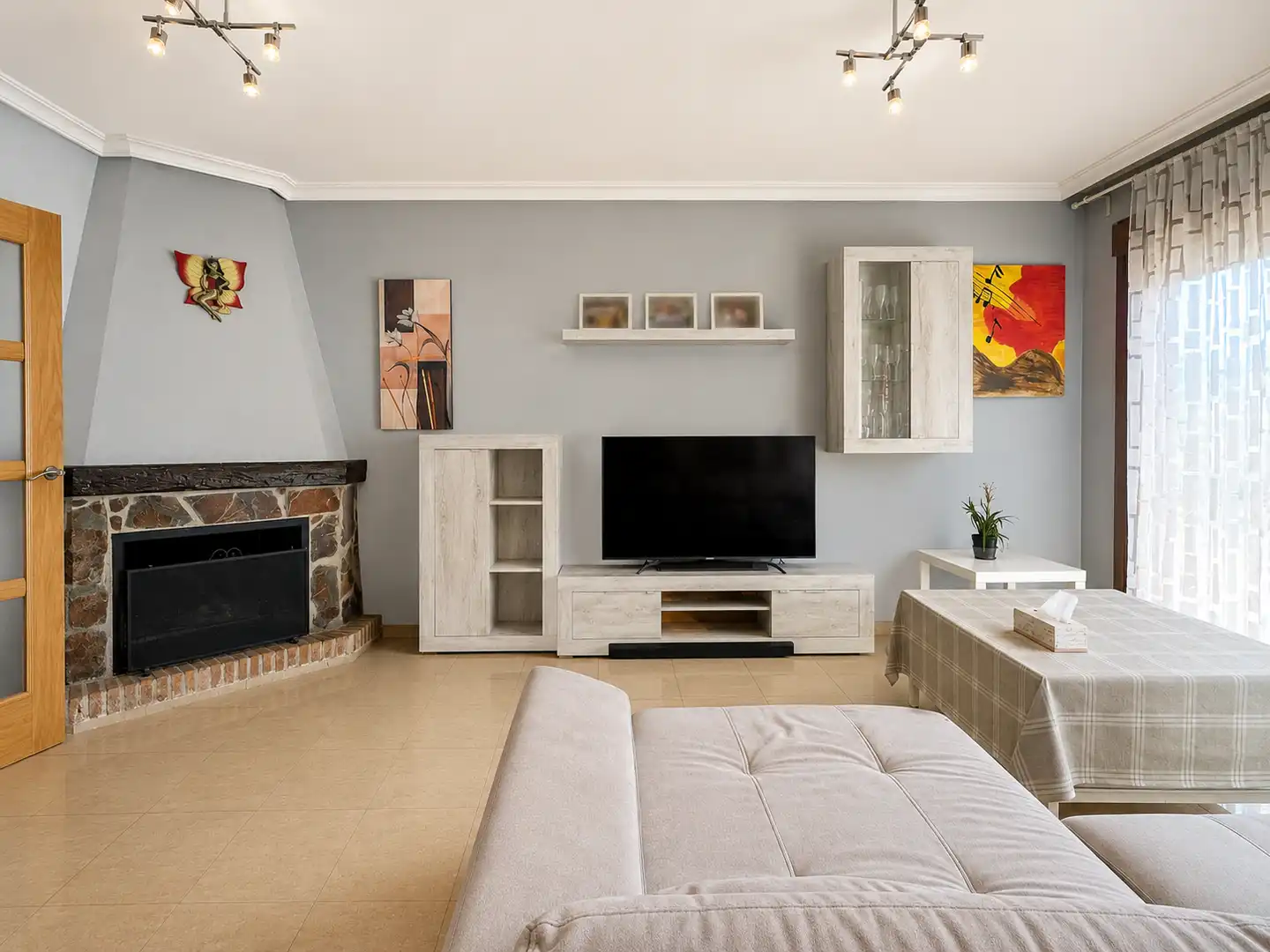 Sala de estar de Casa o chalet en venta en Nuevo Baztán con Calefacción, Jardín privado y Trastero
