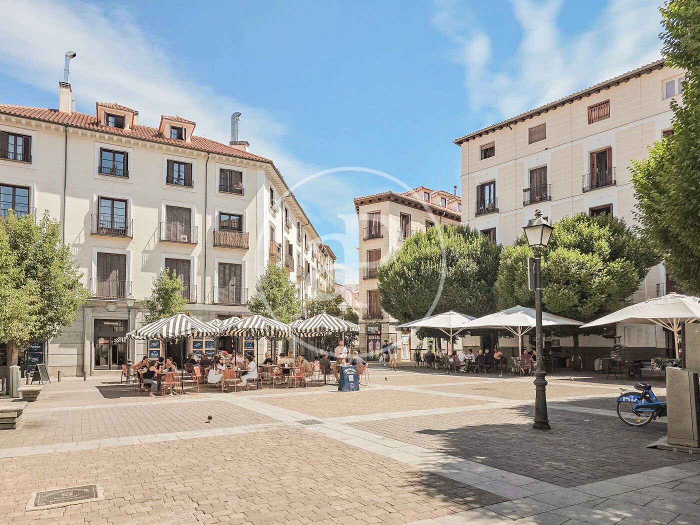 Vista exterior de Piso en venta en  Madrid Capital con Calefacción y Trastero