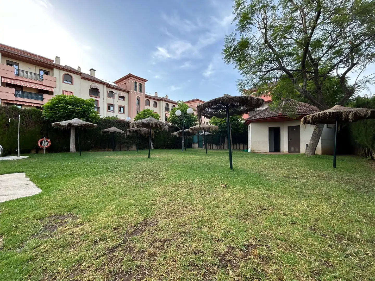 Vista exterior de Piso en venta en Córdoba con Aire acondicionado, Calefacción y Jardín privado