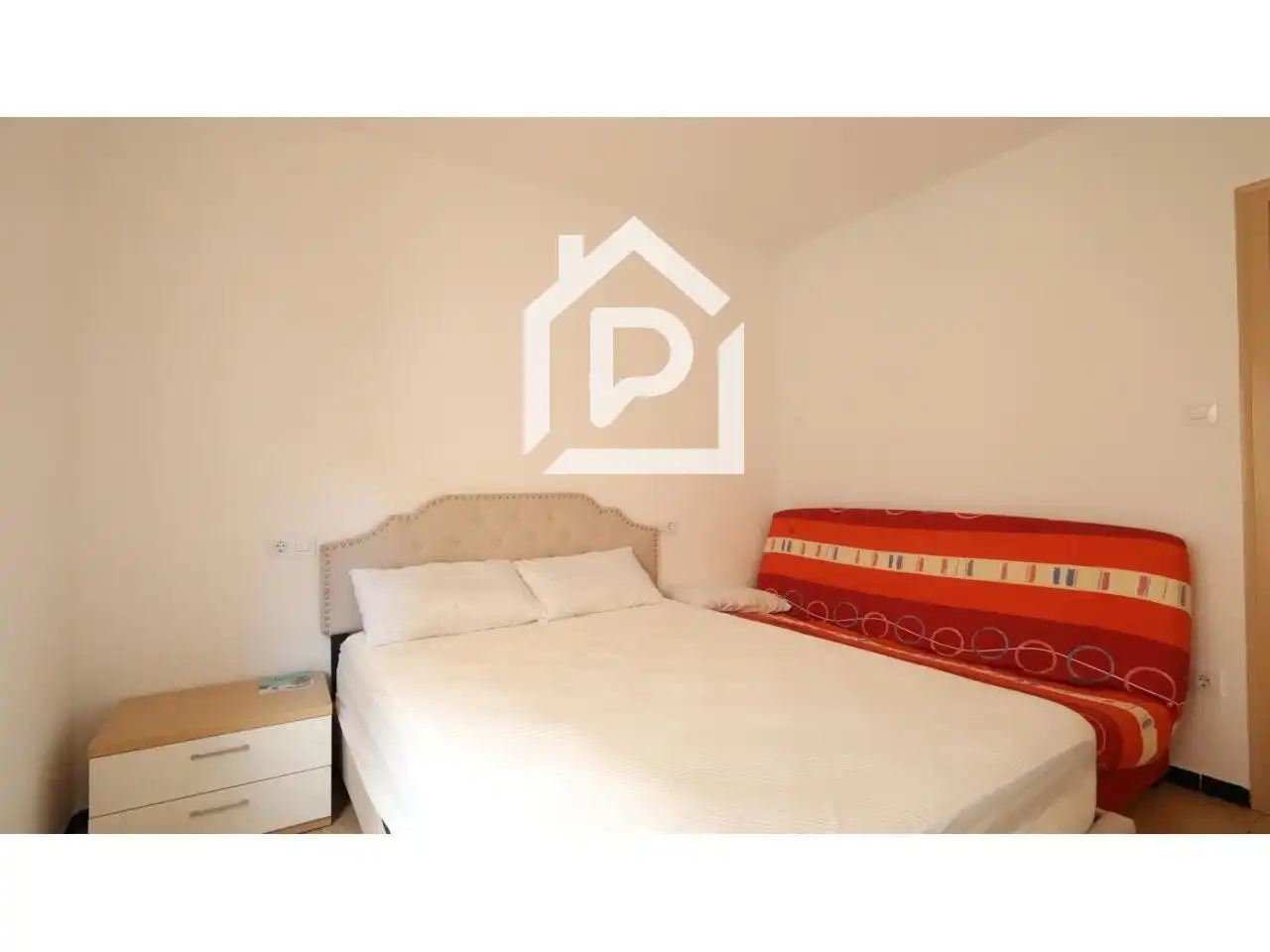 Schlafzimmer von Wohnung zur Miete in El Port