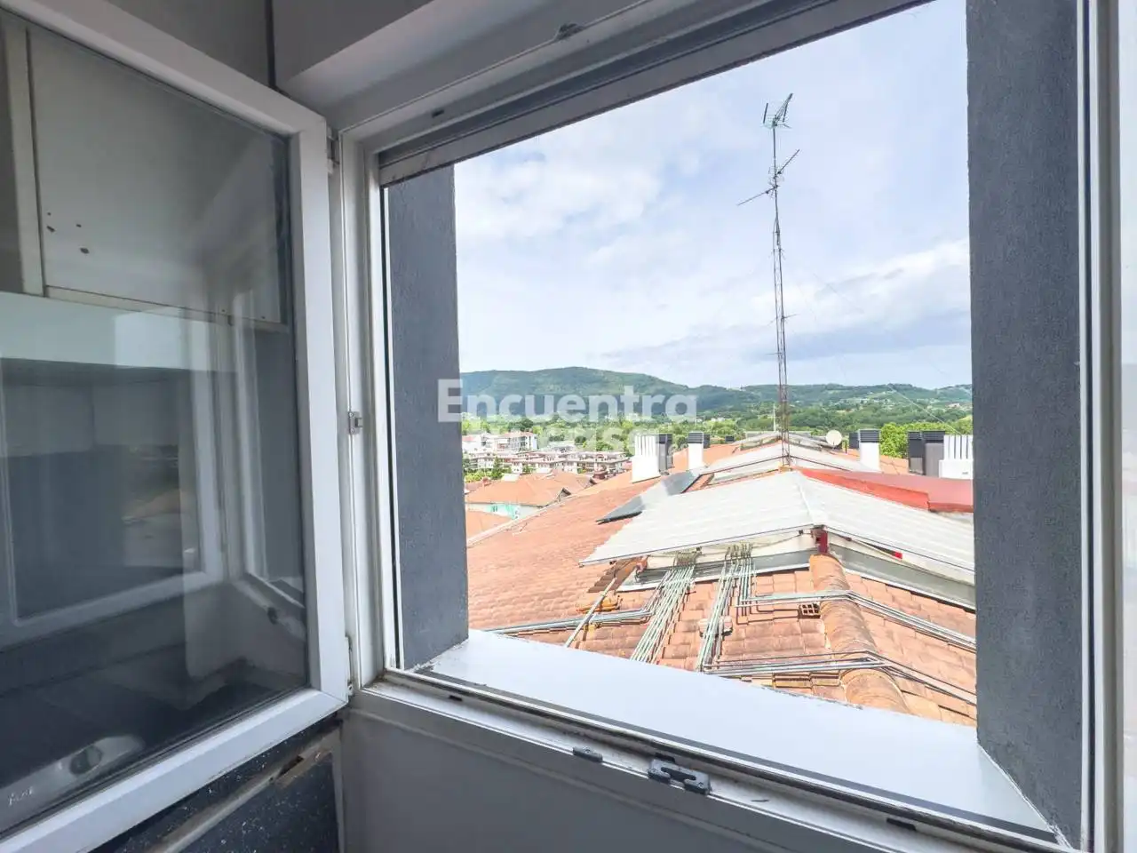 Attic for sale in Calle Pinar, Pinar - Anaka - Belaskoenea