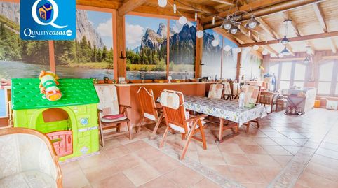 Foto 4 de Casa adosada en venta en Crevillent, Alicante