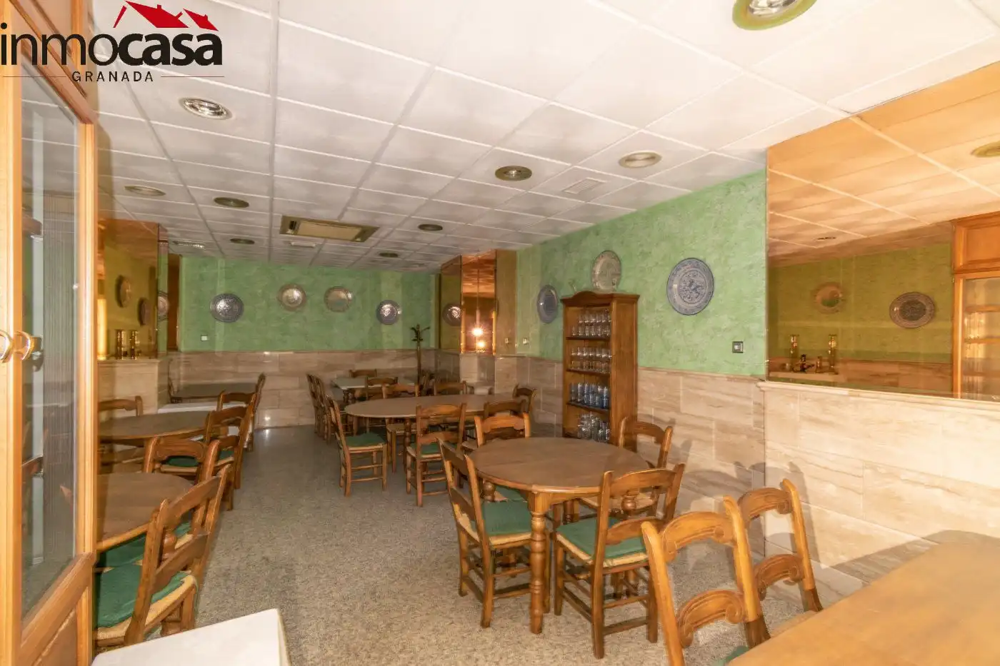 Commercial properties for sale in Granada  with Air Conditioner and Furnished