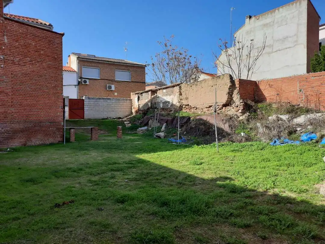 Wohnbaugrundstück zum Verkauf in Escalona, imagen 12