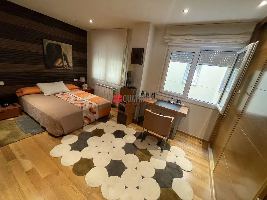 Appartamento con ascensore in vendita a Avenida Rosalía de Castro, imagen 18