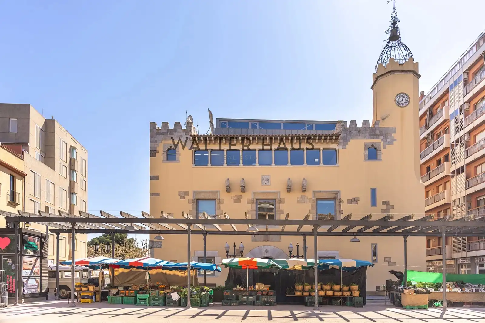 Vista exterior de Edifici en venda en Sant Feliu de Guíxols