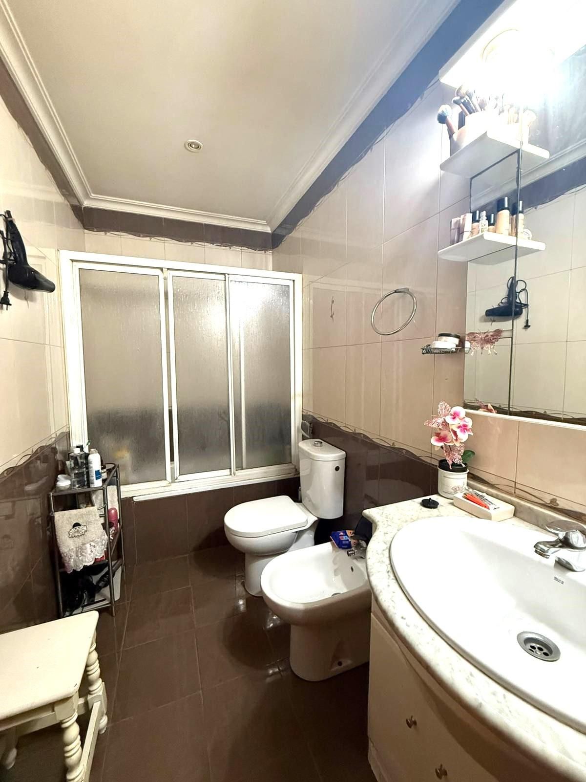 Pis en venda a Estación de Autobuses