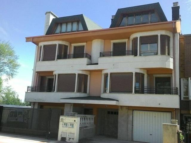 Casa-chalet en Venta en Reyes Catolicos, 78 en Briviesca