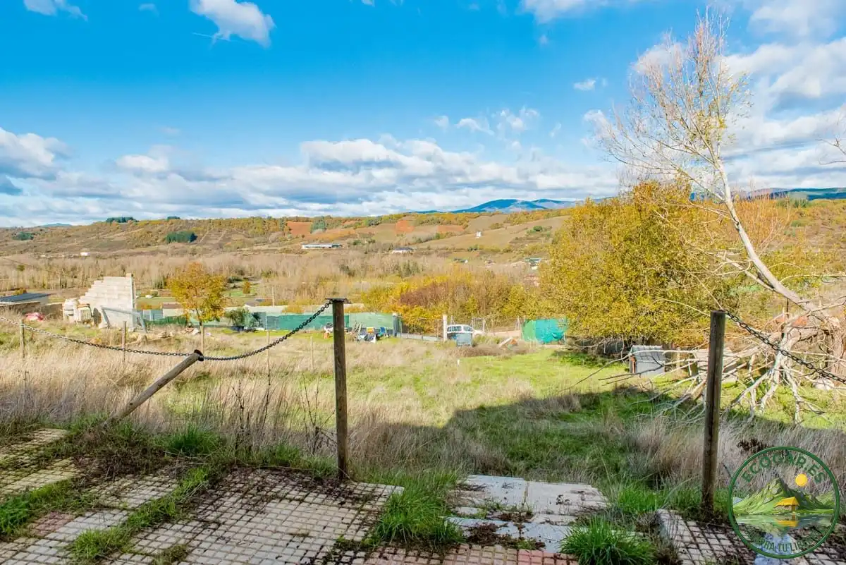 Houses for sale in Torre del Bierzo  with Heating and Private garden