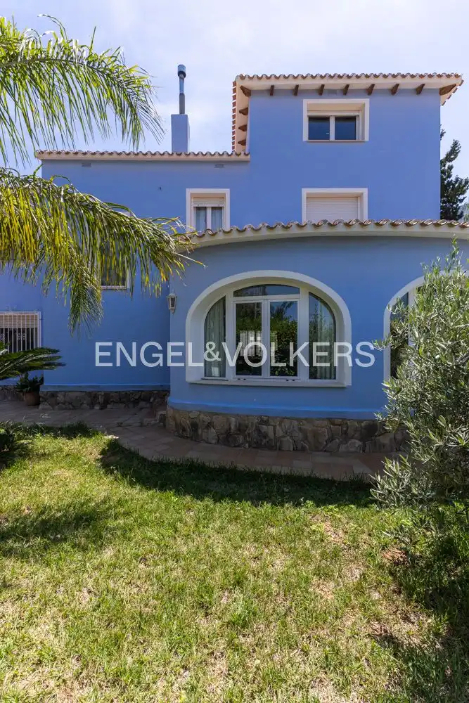 Casa con piscina in vendita a El Montgó, imagen 2