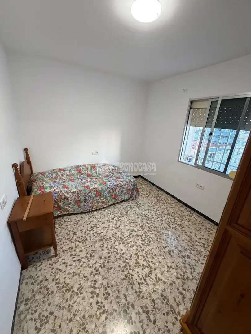 Bedroom of Flat for rent in Sevilla  with Terrace