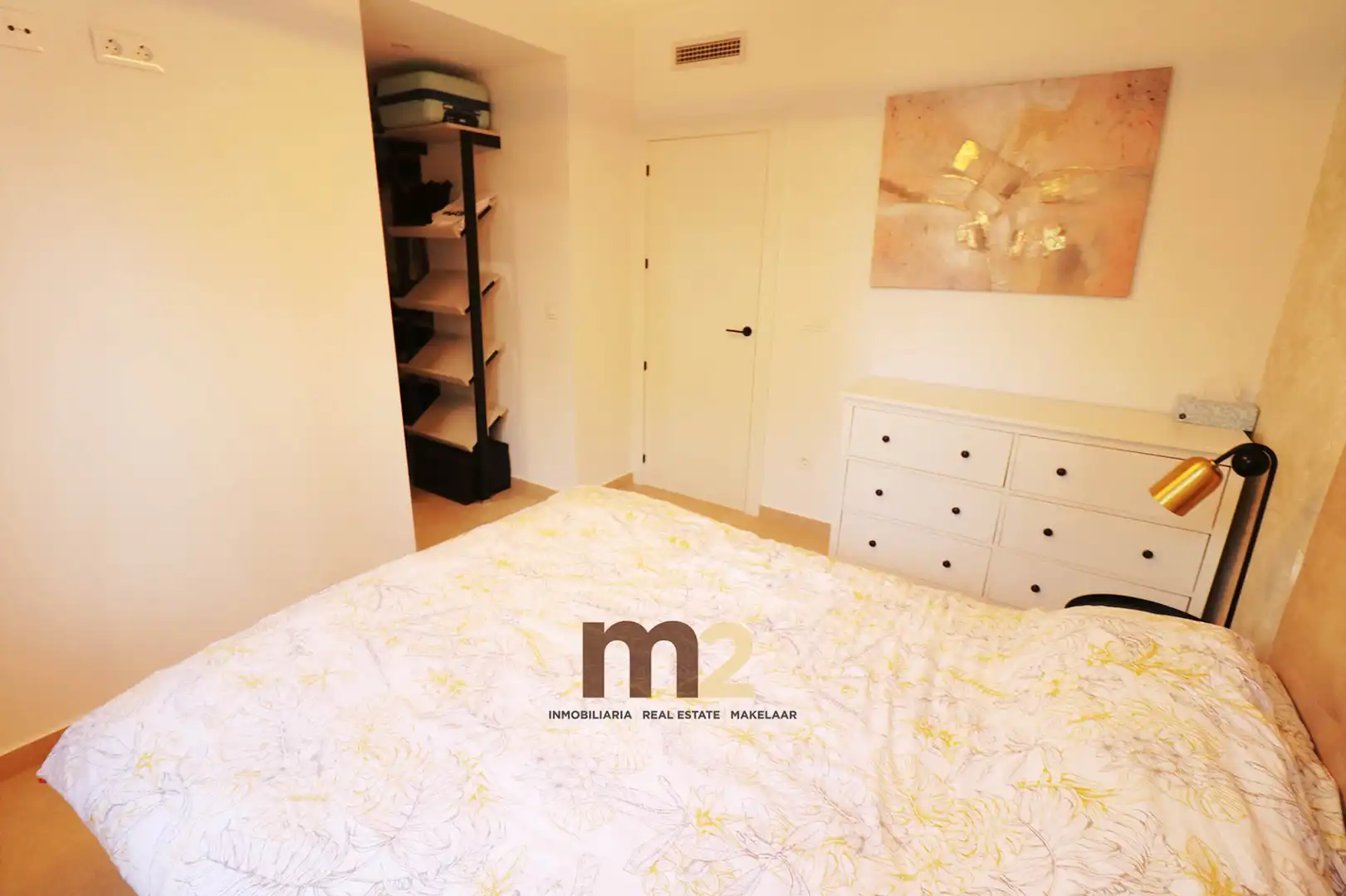 Habitación de Casa o chalet en venta en Guardamar del Segura con Aire acondicionado, Calefacción y Jardín privado