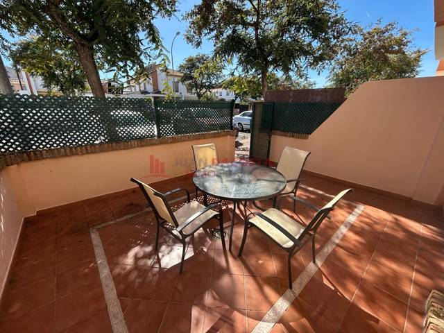 Dúplex en Alquiler en La Antilla