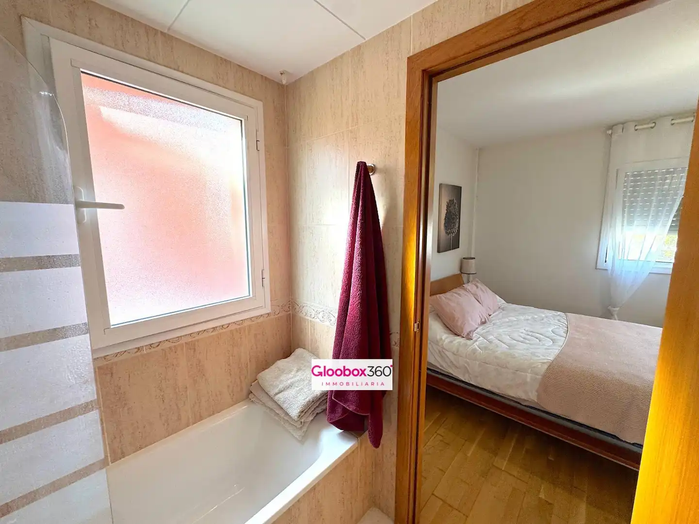 Schlafzimmer von Einfamilien-Reihenhaus zum Verkauf in Reus mit Klimaanlage, Heizung und Privatgarten
